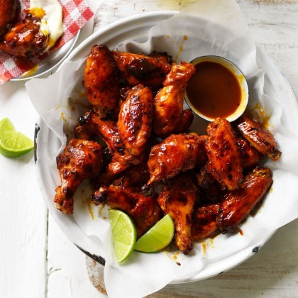 Carolina Style Sticky Chicken Wings